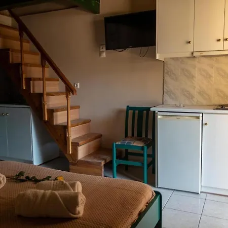 Katopodis Lägenhetshotell Nidhrion