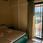 Aparthotel Katopodis